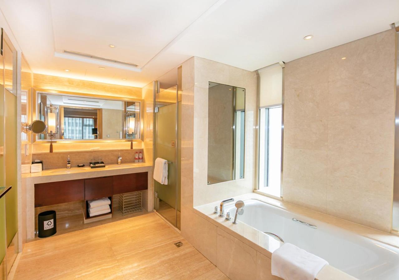 Sheraton Wuxi Binhu Hotel מראה חיצוני תמונה